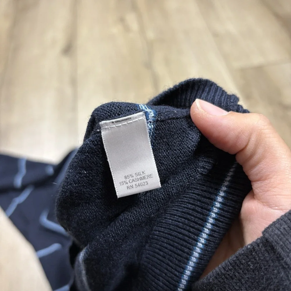 Banana Republic Stripe V-Neck Sweater Silk Cashmere Long‎ Sleeve Navy Blue XL